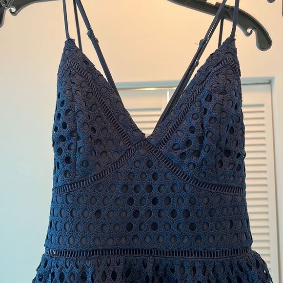 💙 New Abercrombie & Fitch Navy Crochet Mini Dress A&F Dress Small - Picture 4 of 7